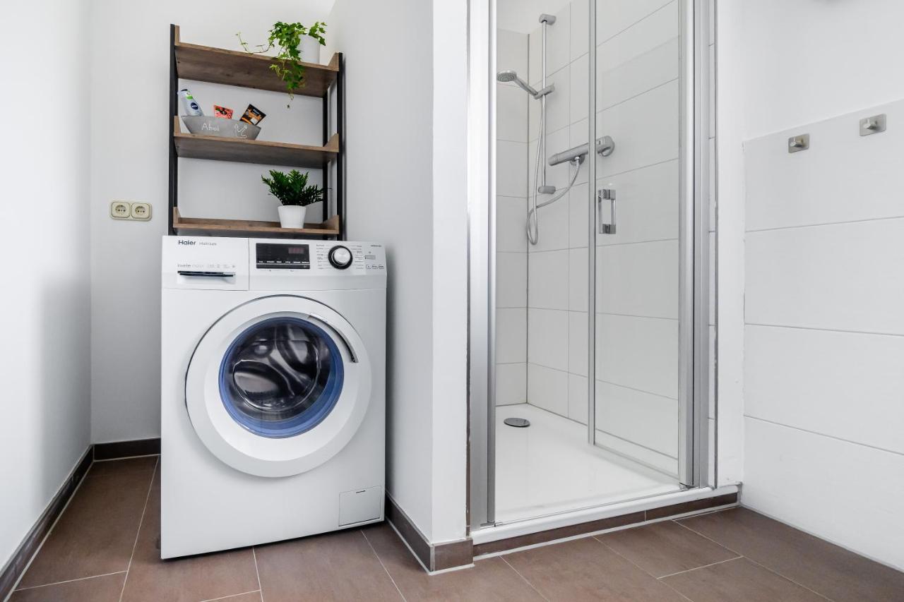 Vivid - Ideal Fuer 4 - Strandnaehe Mit 2 Terrassen - 2 Sz & Wz Varel Exterior photo